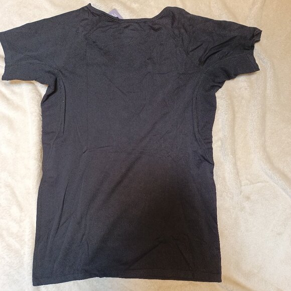 Knix NEW Don't Sweat It T-Shirt - Black Size Large - Picture 2 of 7